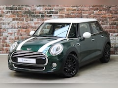 MINI Cooper - Hatchback Chili 5 deurs / Navigatie / Cruise Control / Parkeersensoren / LED Koplampen / B