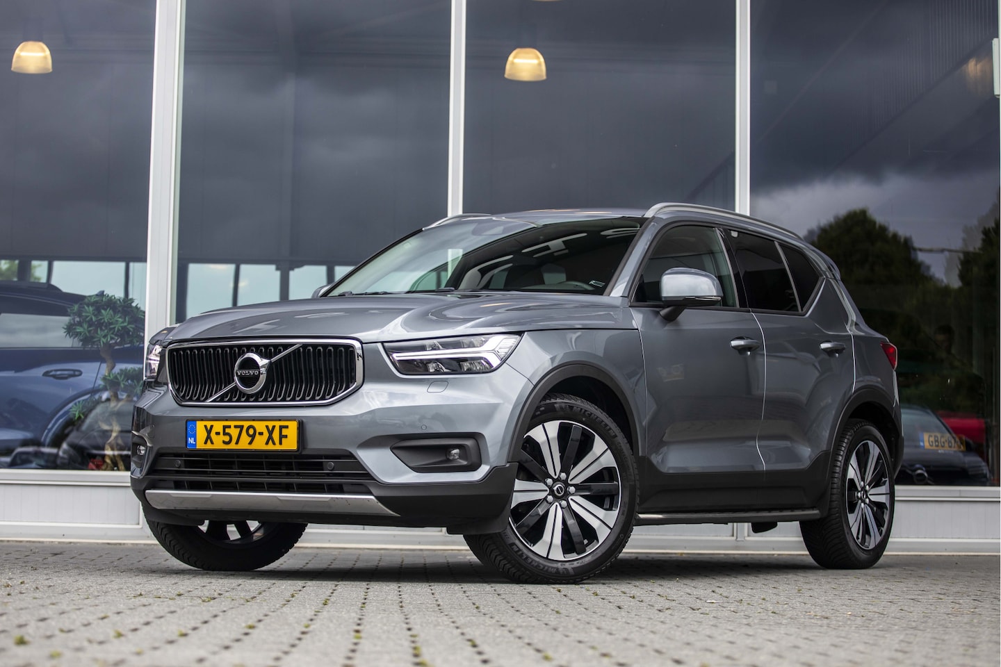 Volvo XC40 - 1.5 T3 Inscription | Adaptive Cruise | Trekhaak | Camera - AutoWereld.nl
