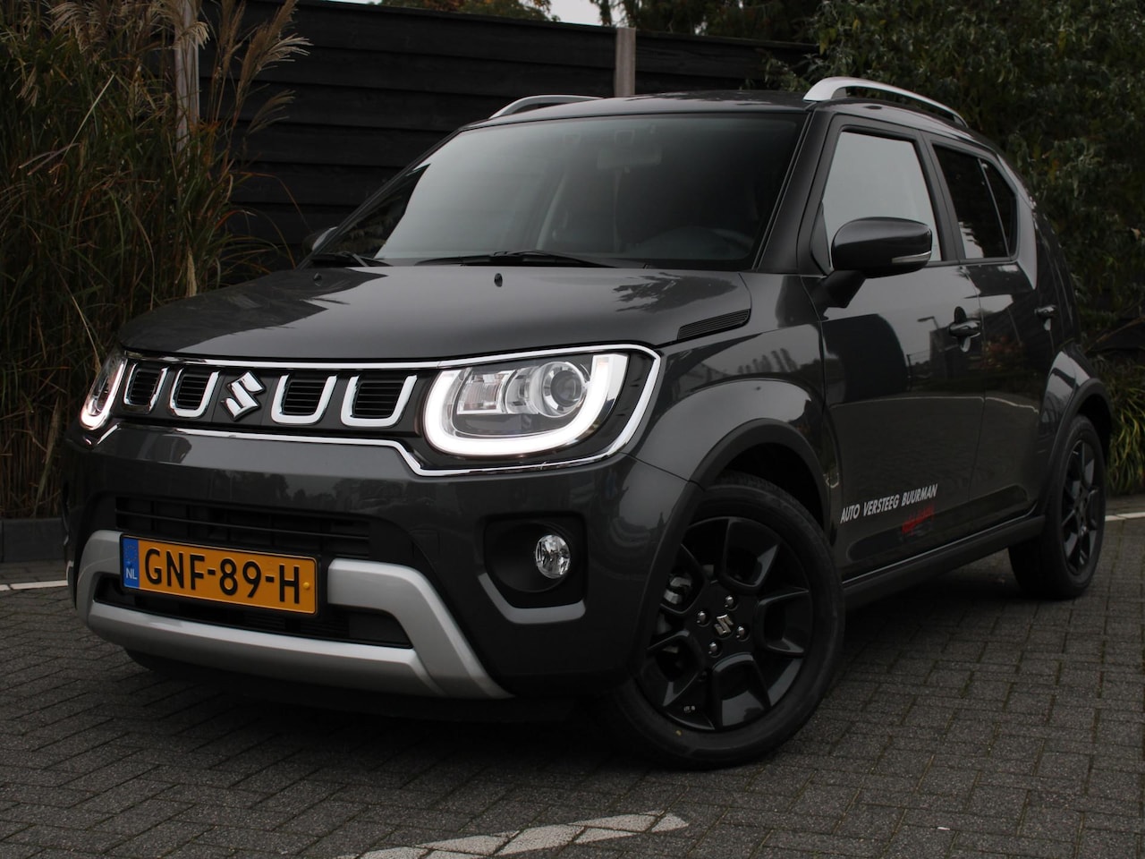Suzuki Ignis - Style 1.2 Smart Hybrid 83PK 6 jaar Garantie, Navigatie, Keyless, Climate en Cruise-Control - AutoWereld.nl
