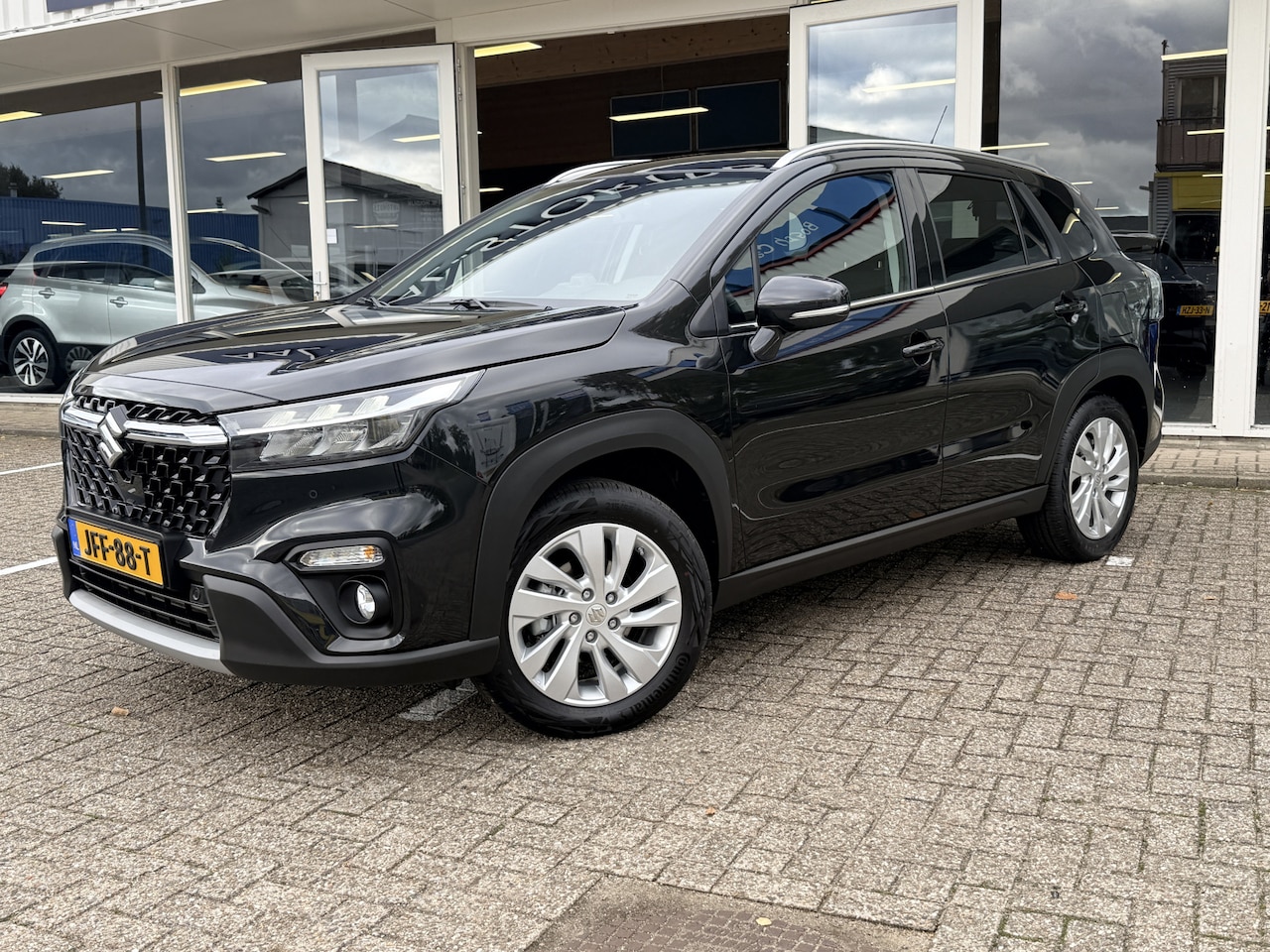 Suzuki S-Cross - 1.4 Boosterjet Select Smart Hybrid | LED | Navi | Apple Carplay | DAB | Adapt. Cruise | PD - AutoWereld.nl