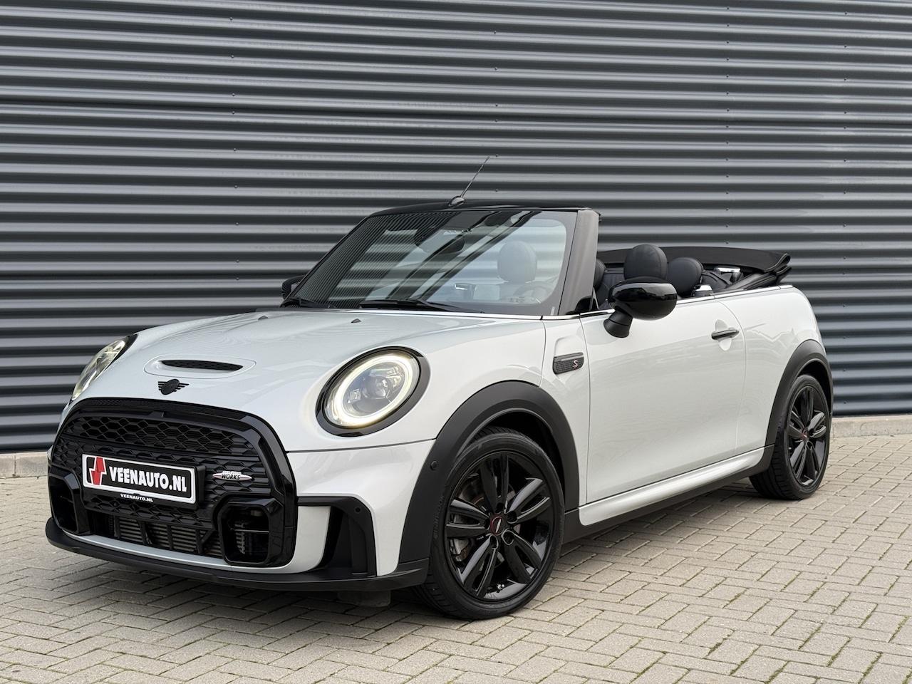MINI Cabrio - Cooper S Mini 2.0 John Cooper Works - AutoWereld.nl