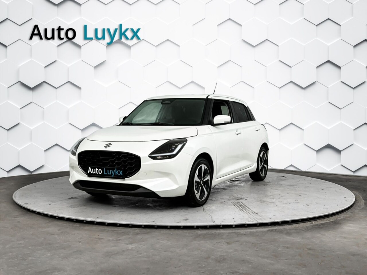 Suzuki Swift - 1.2 Style Smart Hybrid | Voorraad | €2.300,- actiekorting! - AutoWereld.nl