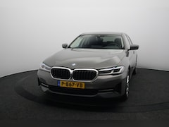 BMW 5-serie - 520d xDrive 190PK Business Edition Plus | Elektrisch Trekhaak | Leer | Laser Koplampen | C