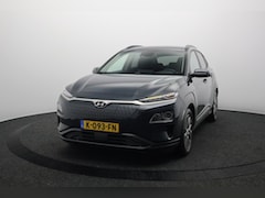 Hyundai Kona Electric - EV Fashion 64 kWh 3- Fase SOH 95, 1% | Warmtepomp | Camera | Navigatie | Head-Up Display