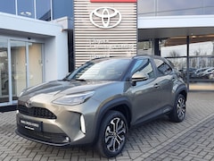 Toyota Yaris Cross - 1.5 Hybrid 115 First Edition KEYLESS LM-VELGEN APPLE/ANDROID STOEL/STUURVERW DRAADLOOS-LAD