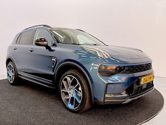 Lynk & Co 01 - 1.5 MY22 - Blauw, modern en comfortabel rijden