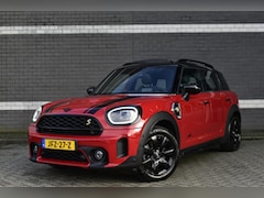 MINI Countryman - 1.5 Cooper S E ALL4 Classic / Panoramadak / Head-Up / Stoel-Stuur-Voorruitverwarming
