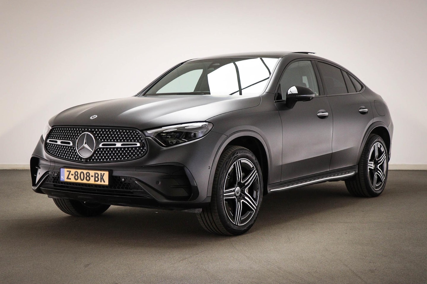Mercedes-Benz GLC-klasse Coupé - 300e 4MATIC AMG Line | PREMIUM PLUS PACK | PANORAMADAK - AutoWereld.nl