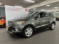Ford Kuga - 1.5 EcoBoost Titanium / NL-auto, Cruise control, Radio, Navi, Trekhaak
