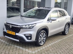 Suzuki S-Cross - 1.5 HYBRID STYLE AUTOMAAT Open dak | Trekhaak | 360 Camera | Dodehoeksensoren