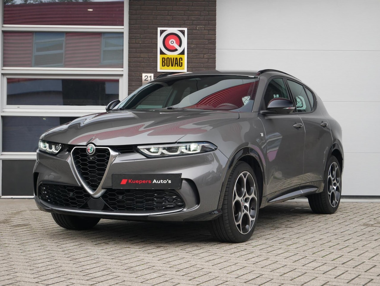 Alfa Romeo Tonale - 1.5T Hybrid Ti Navi+ Camera| 19'inch| 1e Eigenaar| Dealer onderhouden - AutoWereld.nl