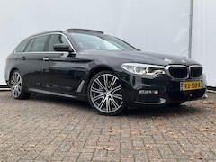 BMW 5-serie Touring - 530D M-sport 6-Cilinder Pano Trekhaak HUD 360cam Standkachel Sfeerverl NL-Auto VOL