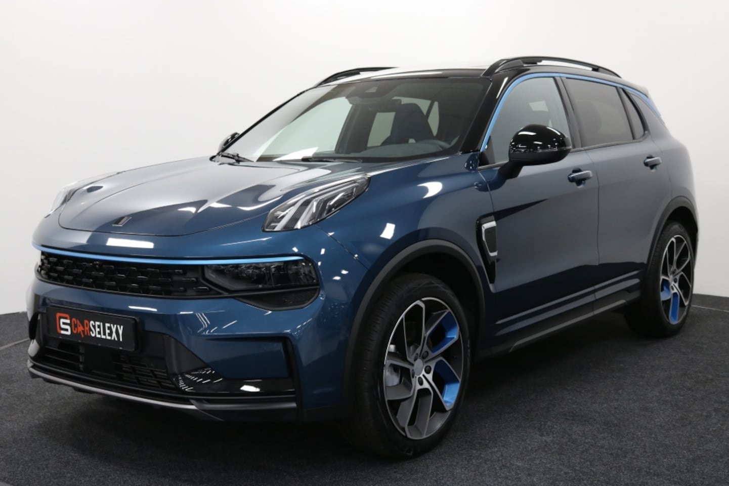 Lynk & Co 01 - 1.5 PHEV Automaat - AutoWereld.nl