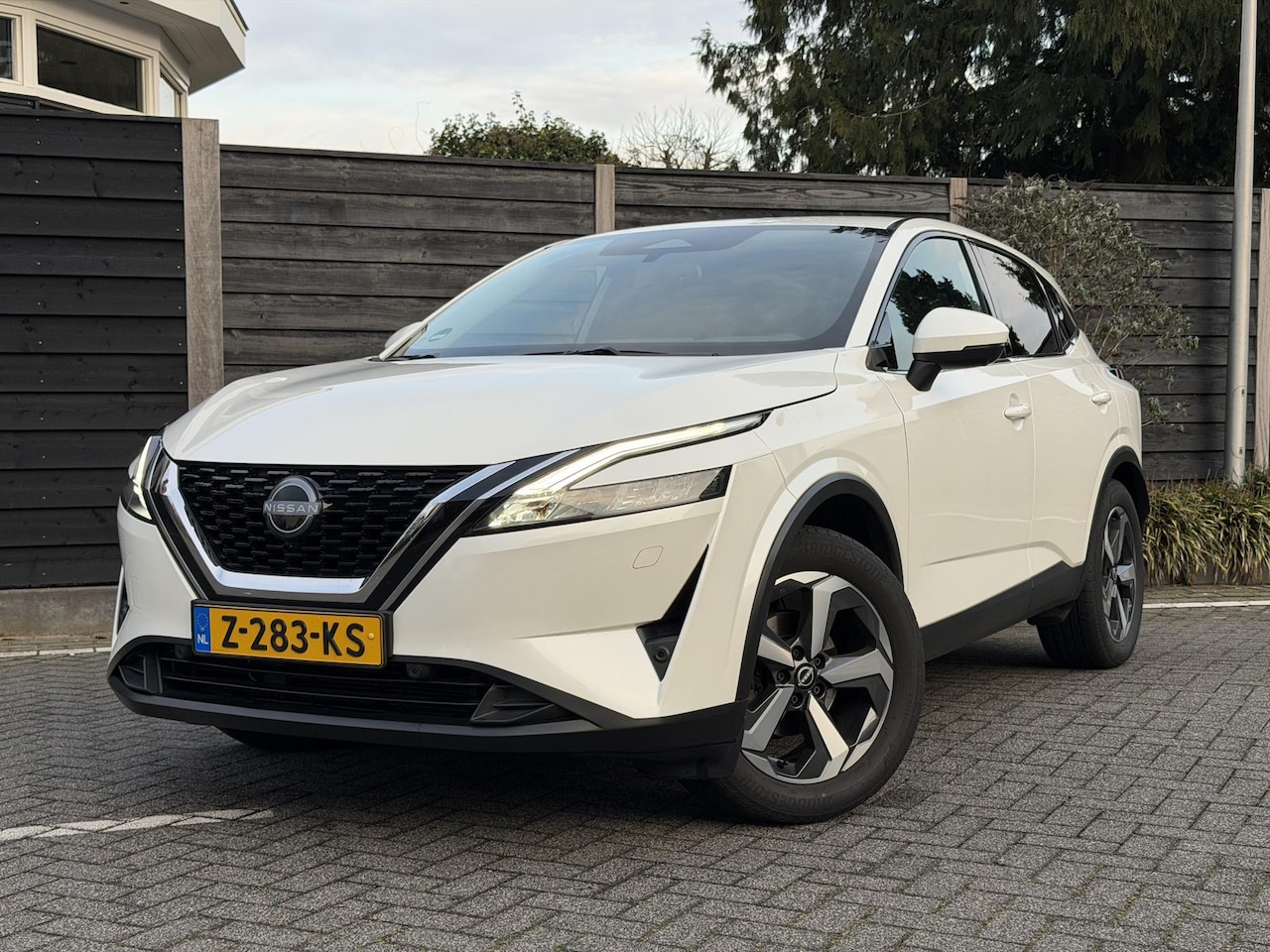 Nissan Qashqai - N-Connecta 1.3 MHEV 158PK Xtronic Automaat Navigatie, Rondomzichtcamera, Keyless, Stoel, S - AutoWereld.nl
