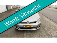 Volkswagen Golf - 1.4 TSI 140pk Highline Automaat 5-deurs Clima Navi Trekhaak