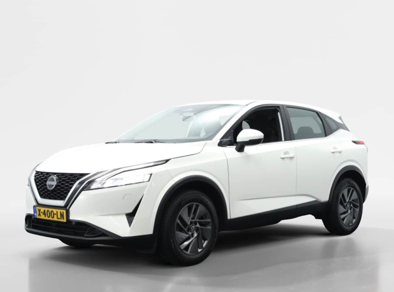 Nissan Qashqai - 1.3 MHEV Access Edition | Trekhaak | Carplay navigatie | Camera - AutoWereld.nl