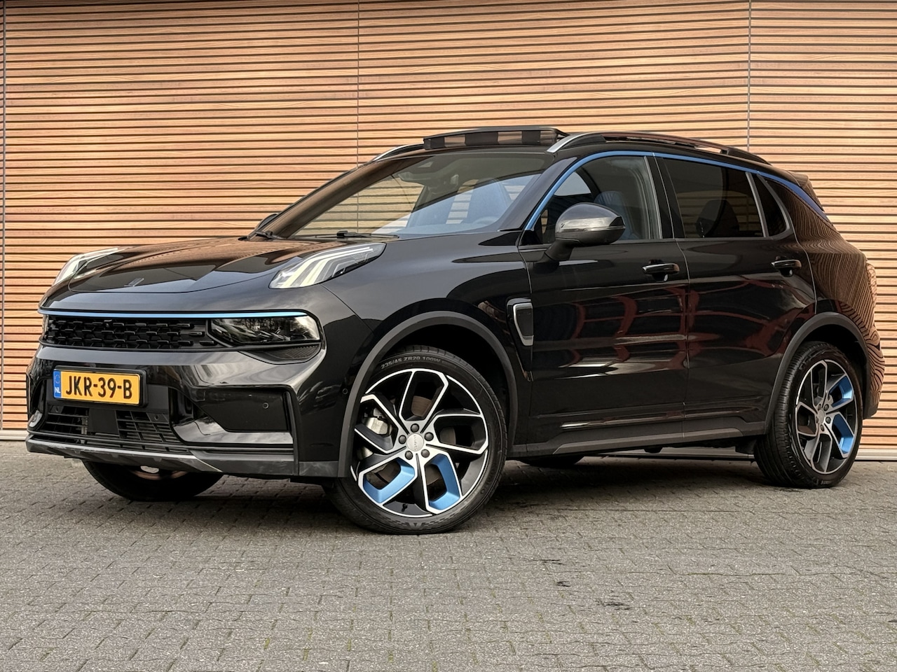 Lynk & Co 01 - 1.5 Zwarte hemelbekleding / 360 Camera / Navigatie - AutoWereld.nl