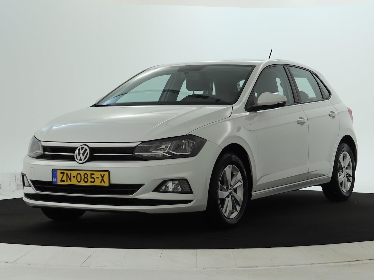 Volkswagen Polo - 1.0 TSI Comfortline NAVI | CarPlay | LMV | 1ste Eig. - AutoWereld.nl
