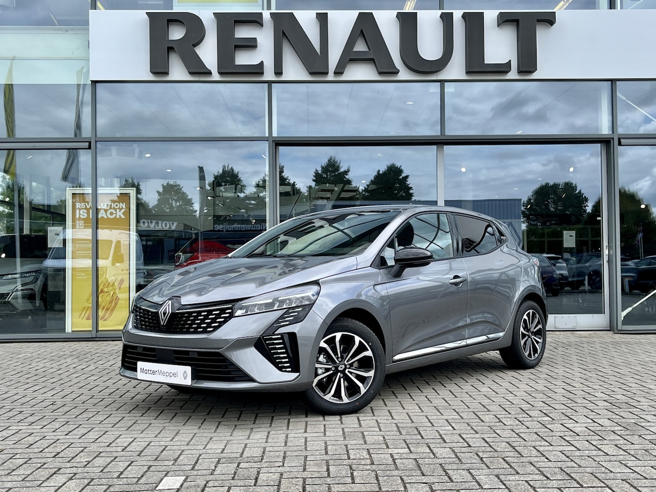 Renault Clio - 1.6 E-Tech Full Hybrid 145 Techno | Automaat | Groot Scherm | Draadloze Telefoonlader | Ca - AutoWereld.nl