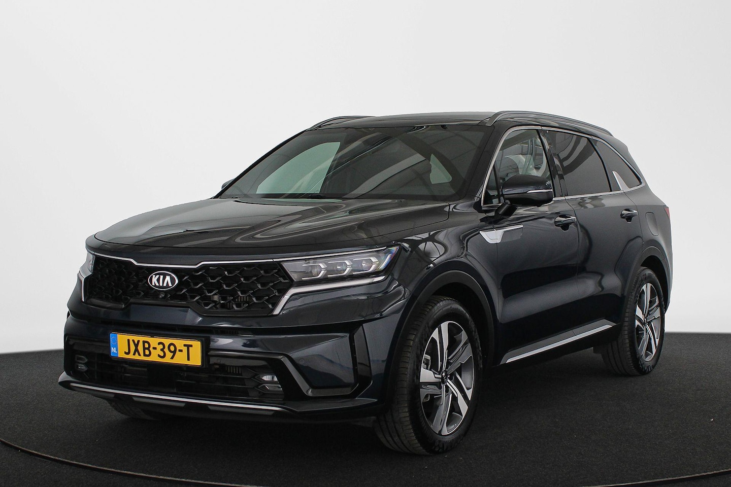 Kia Sorento - 1.6 T-GDI Plug-in Hybrid 4WD ExecutiveLine Panoramadak Stoelventilatie Head-Up Leder - AutoWereld.nl