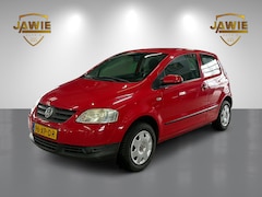 Volkswagen Fox - 1.2 Trendline 96-XP-DR