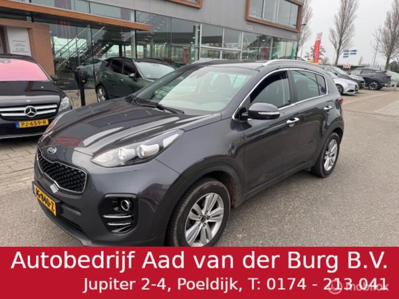 Kia Sportage - 1.6 GDI First Edition Navigatie , Camera achter , Climate & Cruise controle , Trekhaak , - AutoWereld.nl