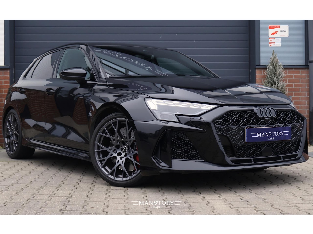 Audi A3 Sportback - 2.5 TFSI RS 3 quattro 2.5 TFSI RS 3 quattro - AutoWereld.nl