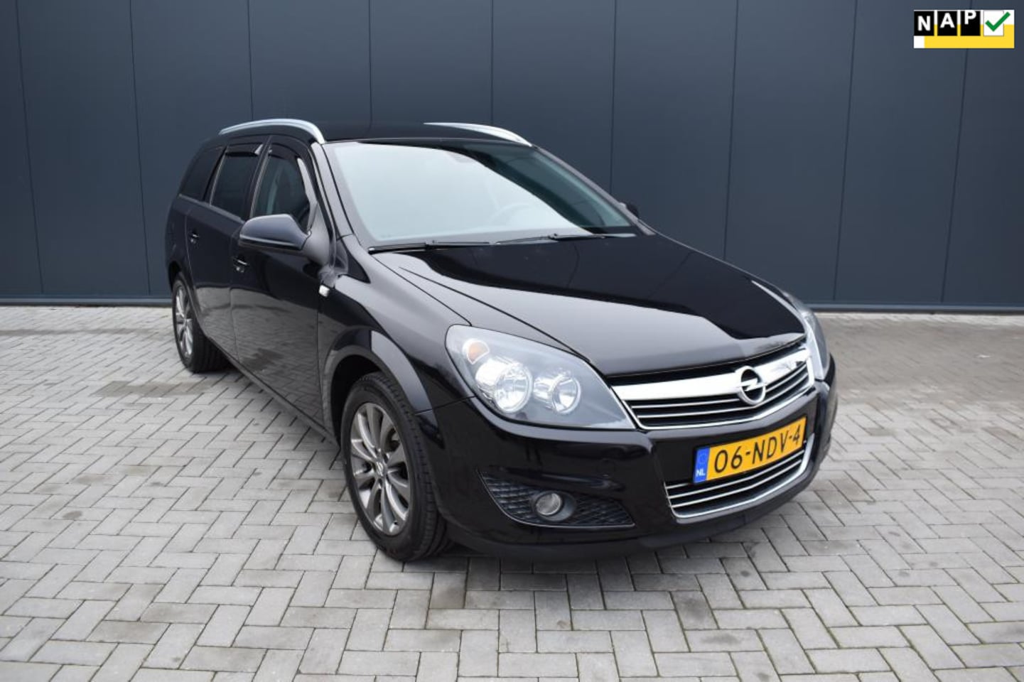 Opel Astra Wagon - 1.6 111 years Edition Nette auto! - AutoWereld.nl