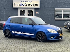 Skoda Fabia - 1.4 TSi DSG RS 180 pk | CLIMA | PDC | STOELVERW. | 17" |
