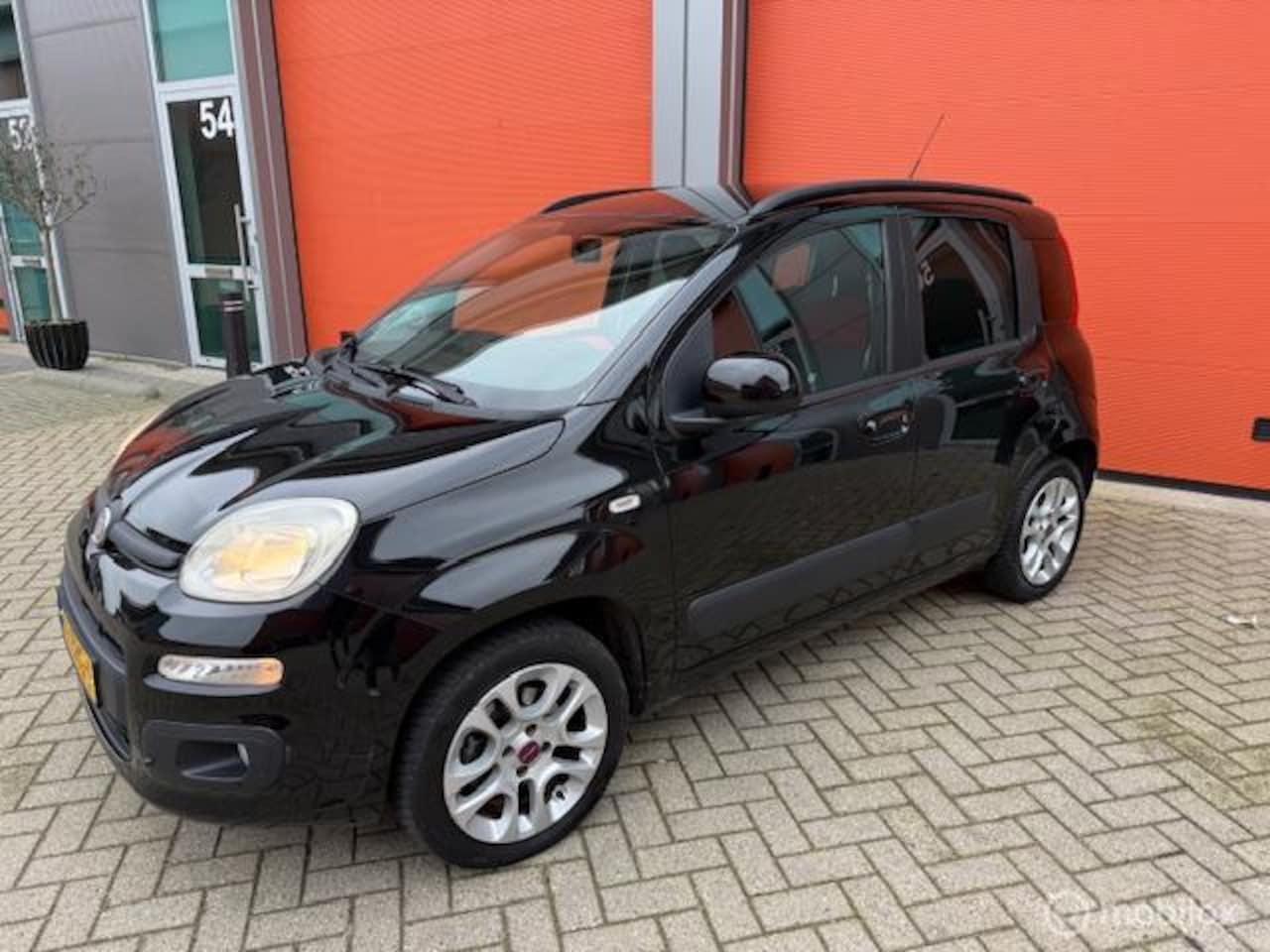 Fiat Panda - 0.9 TwinAir Lounge 116.000 KM NAP APK 2027 - AutoWereld.nl