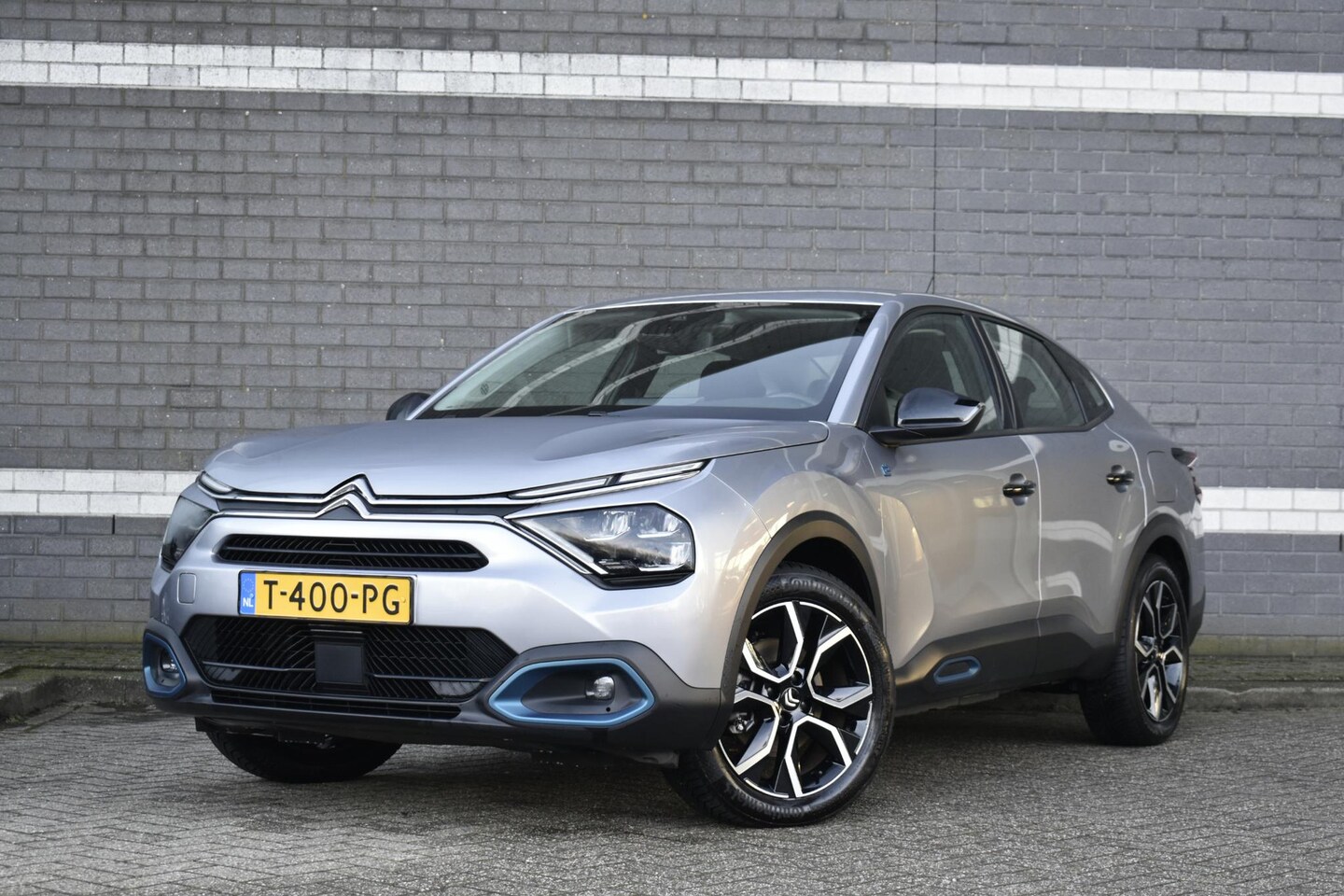 Citroën Ë-C4 X - Feel 50 kWh Carplay 18" LMW - AutoWereld.nl