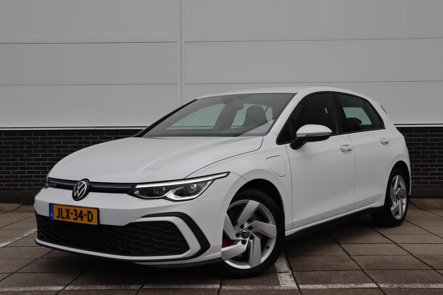Volkswagen Golf - 1.4 eHybrid GTE * 245PK * Stuur/Stoelverwarming * Navigatie * Clima * Carplay * SOH 93% * - AutoWereld.nl