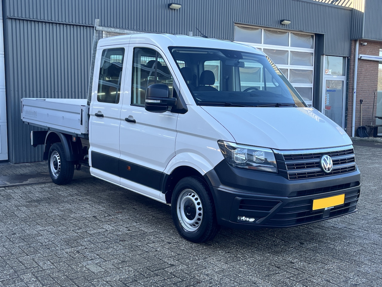 Volkswagen Crafter - 35 2.0 TDI DC Open laadbak Airco Cruise controle Pick-up Euro 6 Parkeerhulp achter evt 300 - AutoWereld.nl