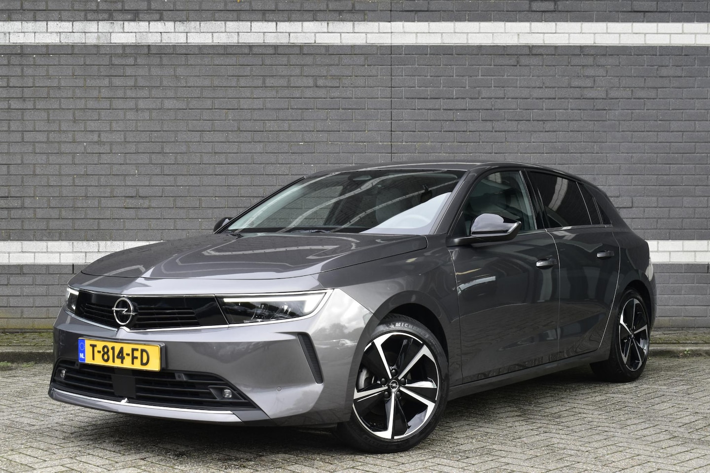 Opel Astra - 1.2T 130PK Elegance / Navi Pro / Stoel-Stuurverwarming / Drive Assist / Private Lease €454 - AutoWereld.nl