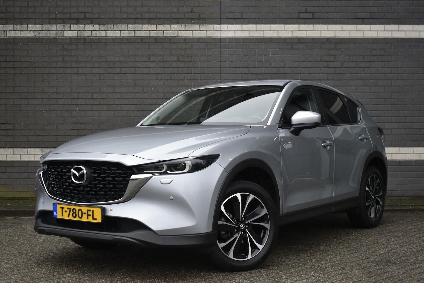 Mazda CX-5 - 2.0 e-SkyActiv-G M Hybrid 165 Advantage Stuur/Stoelverwarming Trekhaak Head-Up Navi Dodeho - AutoWereld.nl