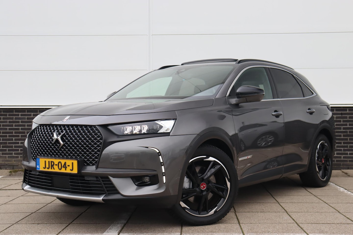 DS 7 Crossback - E-Tense Performance Line Pano / FOCAL / Stoelverwarming / Keyless / SOH 95,5% - AutoWereld.nl