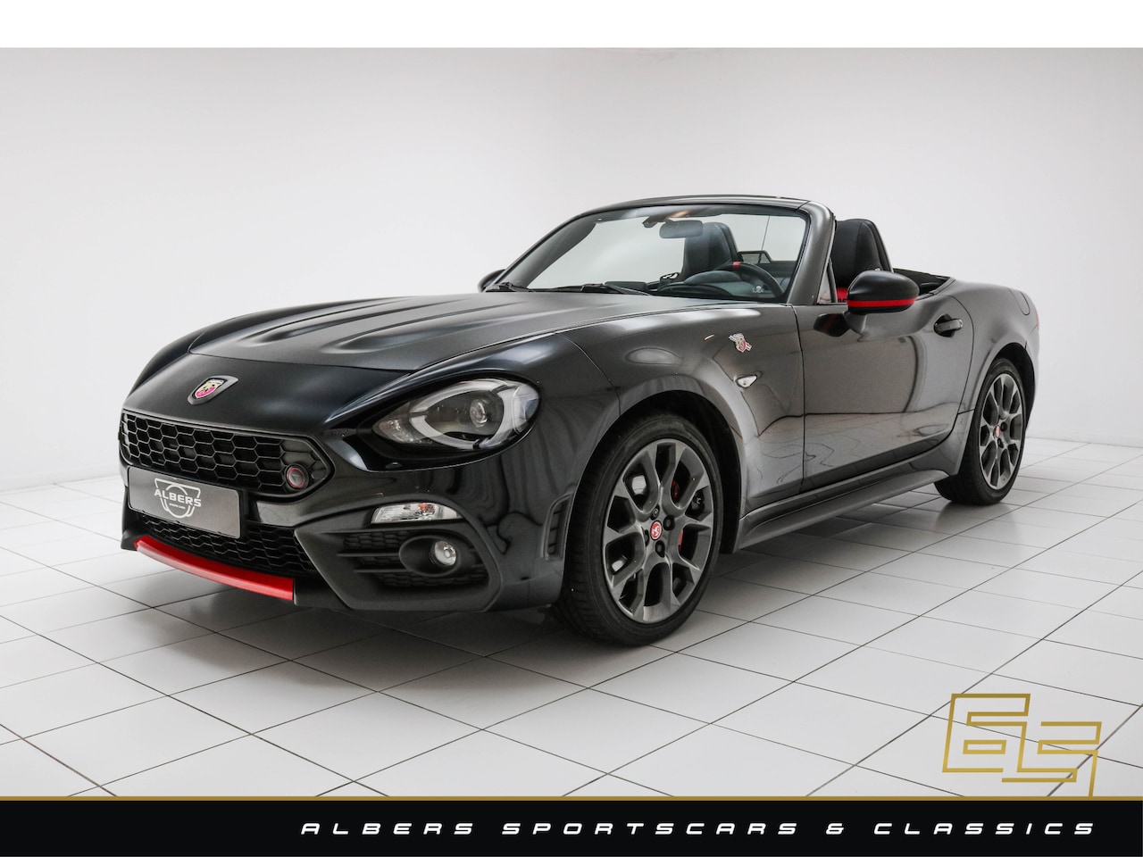 Abarth 124 spider - 1.4 All original - Full history - Perfect condition - AutoWereld.nl
