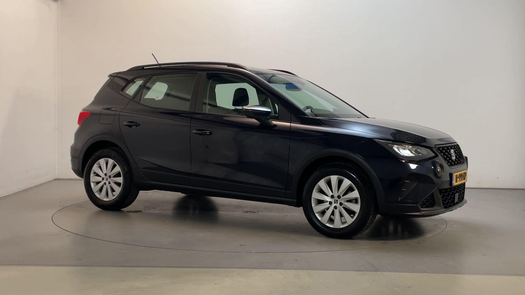 SEAT Arona - 1.0 TSI Style App-Connect Climate Control DAB+ Parkeersensoren - AutoWereld.nl
