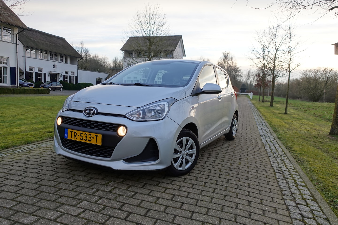 HYUNDAI I10