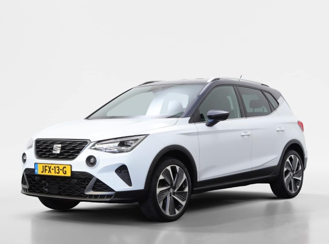 SEAT Arona - 1.0 EcoTSI FR | Private Lease 469,- | Navigatie | - AutoWereld.nl