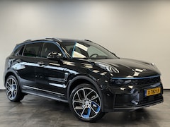 Lynk & Co 01 - 1.5 360 camera Zwarte dakhemel