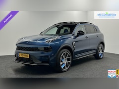 Lynk & Co 01 - 1.5 261PK Plug-in Hybrid Zwarte hemel|360 Camera|Pano|AppleCarplay|Adaptive Cruise|Origine