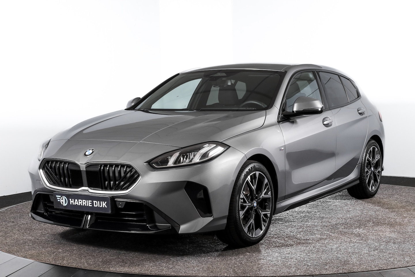 BMW 1-serie - 120 M Sport | Dig. Cockpit | Adapt. Cruise | Stoelverw. | PDC | Camera | NAV + App. Connec - AutoWereld.nl