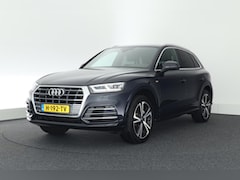 Audi Q5 - 50 TFSI e 299pk quattro 2x S-Line Camera Navigatie
