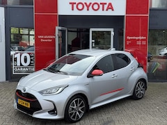 Toyota Yaris - 1.5 Hybrid Executive NL-AUTO PRK SENSOR V+A HUD JBL NAVI AFN TREKHAAK BLIND SPOT