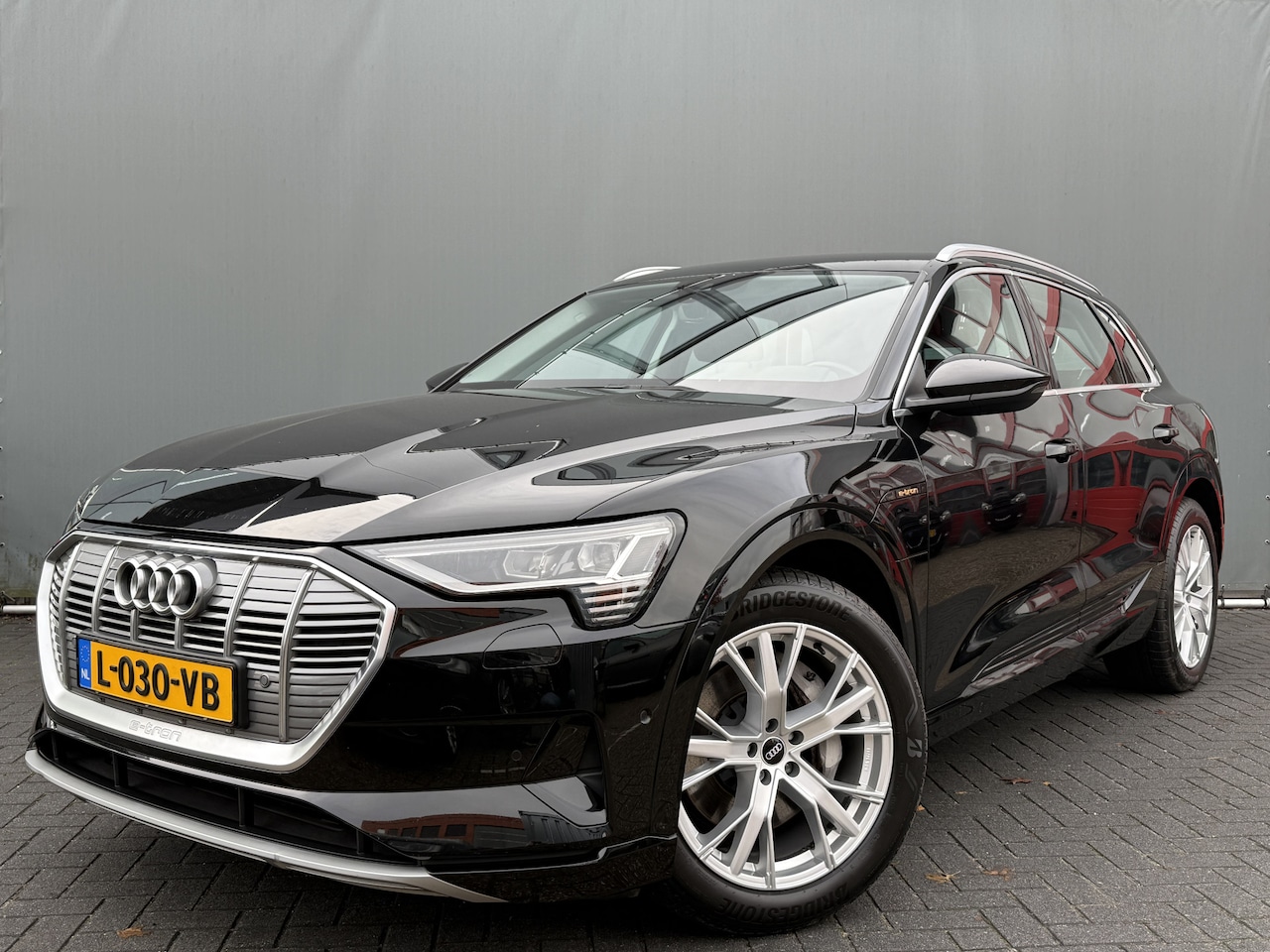 Audi e-tron - BWJ 2021 55 quattro 408 PK Business edition 95 kWh TREKHAAK | FULL LED | ADAPTIVE CRUISE | - AutoWereld.nl