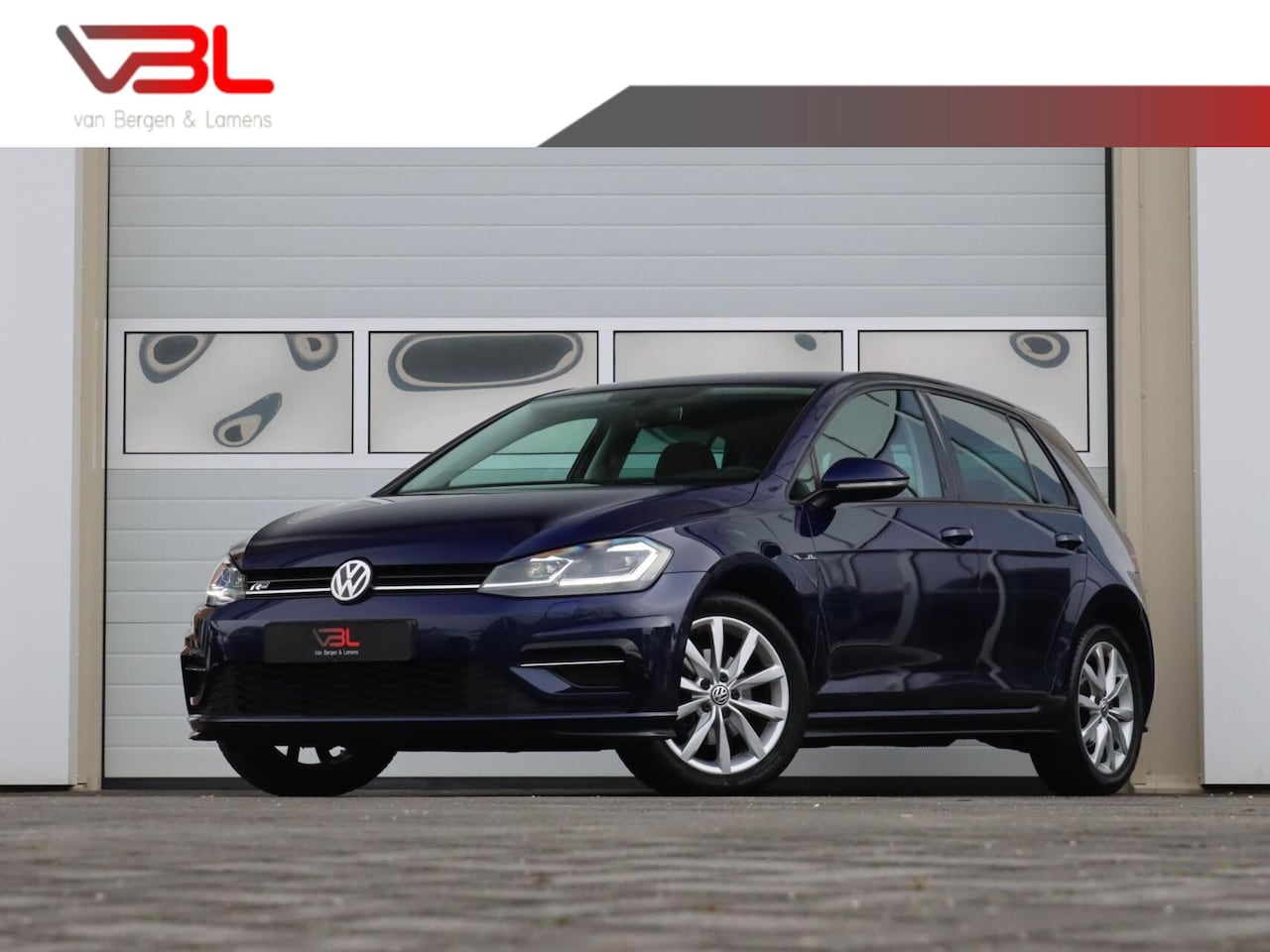 Volkswagen Golf - 1.5 TSI 150PK Highline Business R-line Automaat - AutoWereld.nl