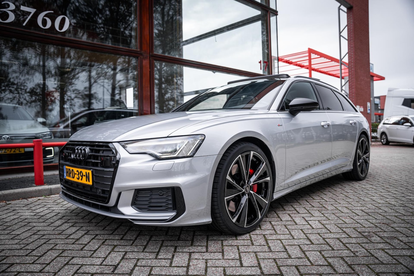 Audi A6 Avant - 55 TFSI E quattro Competition S-line | Panoramadak| Stuur, stoel & bank verwarming | Memor - AutoWereld.nl