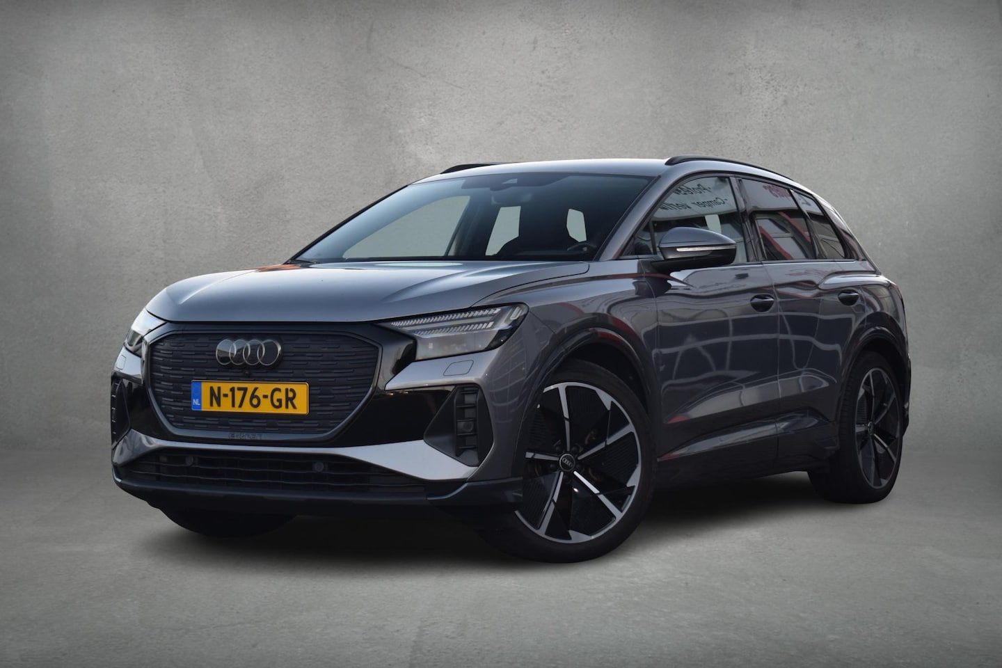 Audi Q4 e-tron - 35 Launch edition Advanced 55 kWh | Matrix | Stoelverw. | 21" LM | CarPlay - AutoWereld.nl