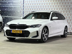 BMW 3-serie Touring - 330e M-sport/SHADOW-LINE/PANO/19"/CAM/ACC